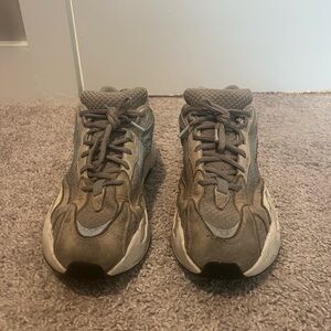 Yeezy 700 V2 Static. Size 11.5
